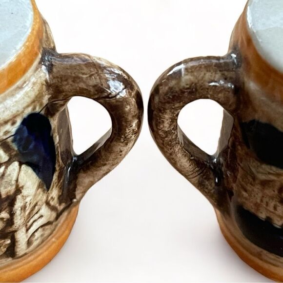 Vintage Mini Beer Stein Replica Salt Pepper Shakers with Stoppers - Picture 13 of 15